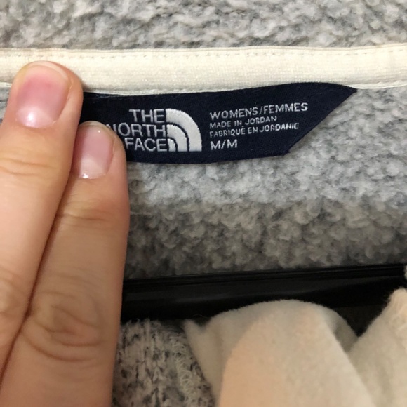 Northface CRESCENT HOODED PULLOVER/ Size: M/ Colour: WILD OAT HEATHER - Picture 4 of 4